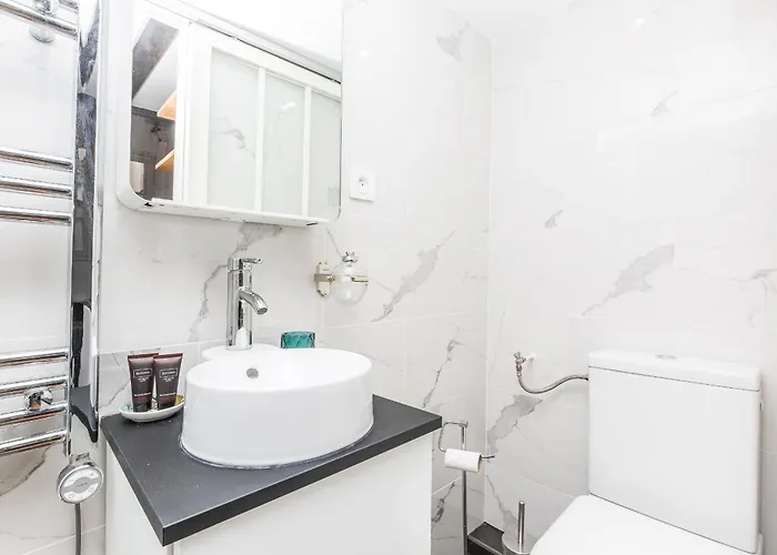 Le Loft Du Marais - Building Renovation Complete